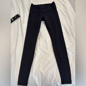 Size 6 full length Lulu leggings